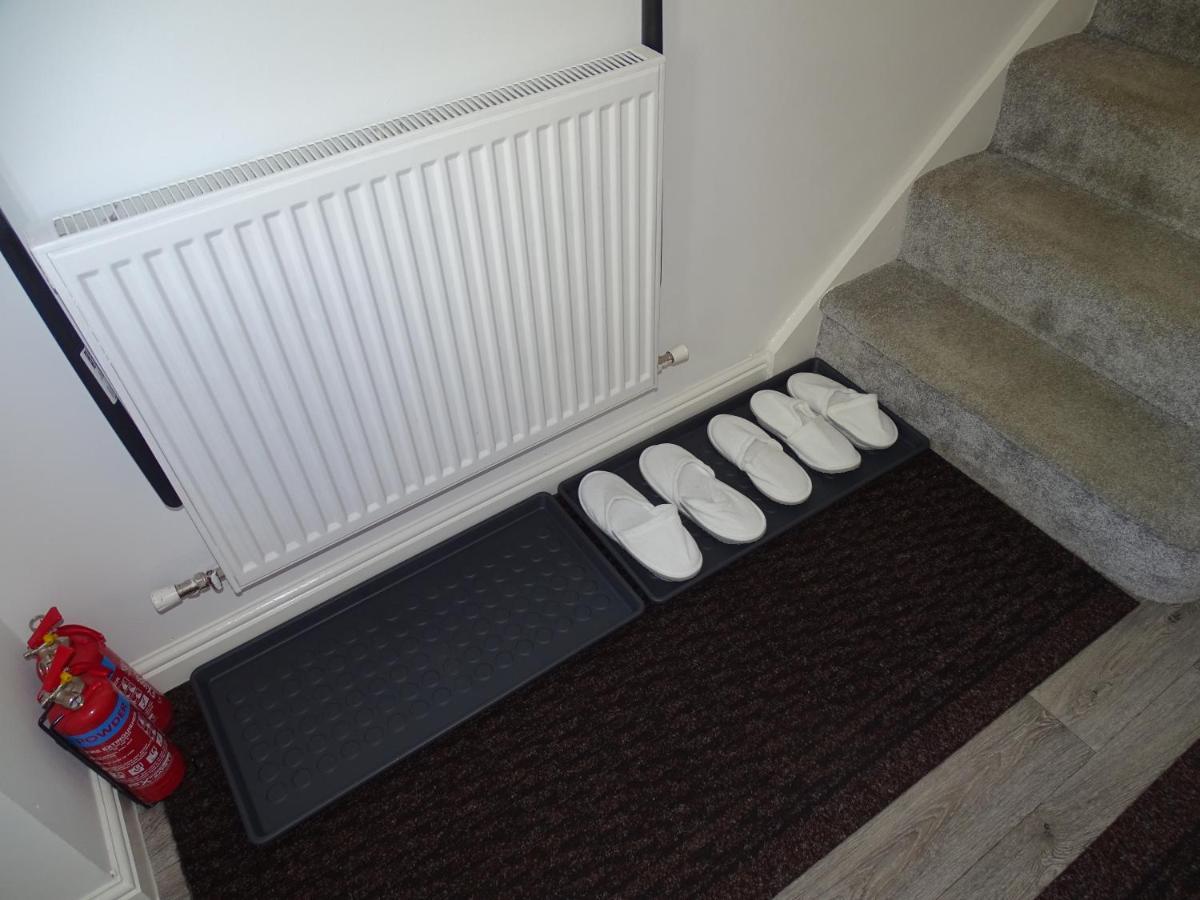 Stony Apartment House Doncaster Bagian luar foto