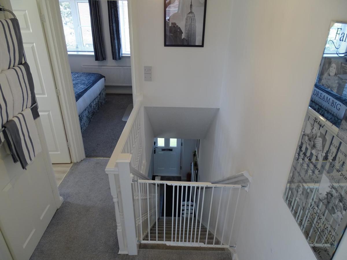 Stony Apartment House Doncaster Bagian luar foto