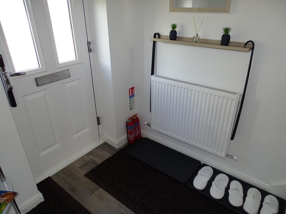 Stony Apartment House Doncaster Bagian luar foto