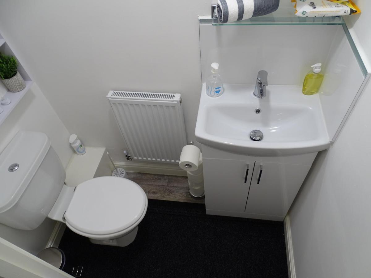 Stony Apartment House Doncaster Bagian luar foto